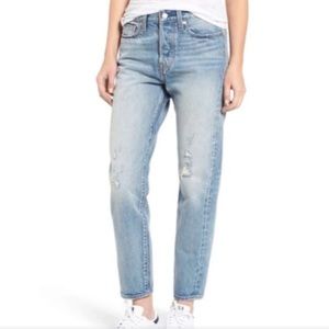 Levi’s Wedgie Fit Ankle Jean